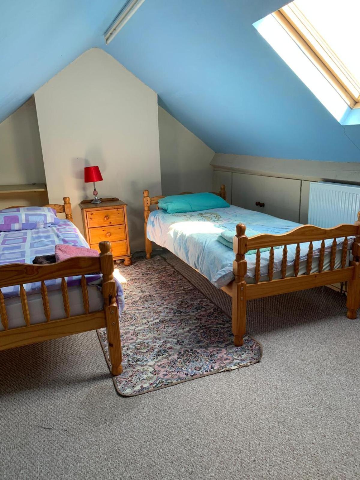 Room Only Guest Accommodation, Guest House Self Catering Bangor  Eksteriør bilde