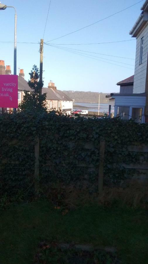Room Only Guest Accommodation, Guest House Self Catering Bangor  Eksteriør bilde